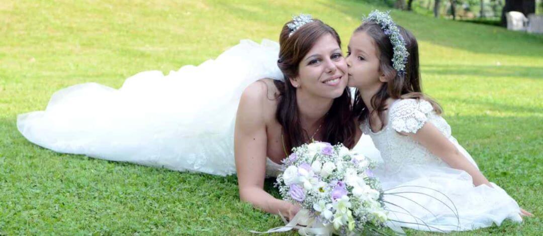 Sposa con damigella ©2022Alfafoto