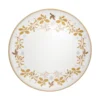 Vassoio natalizio rotondo in porcellana bianca con decorazioni oro e argento di agrifoglio e uccelli Maxwell & Williams