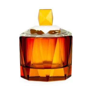 Scatola decorativa Ghiaccio Ambra di Emò Italia in cristallo sfaccettato con pomello esagonale, utilizzabile come porta bonbon o portagioie.