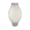 Vaso in vetro incamiciato IVV modello Arianna color tortora e bianco latte, altezza 34 cm, con texture a coste verticali e base trasparente